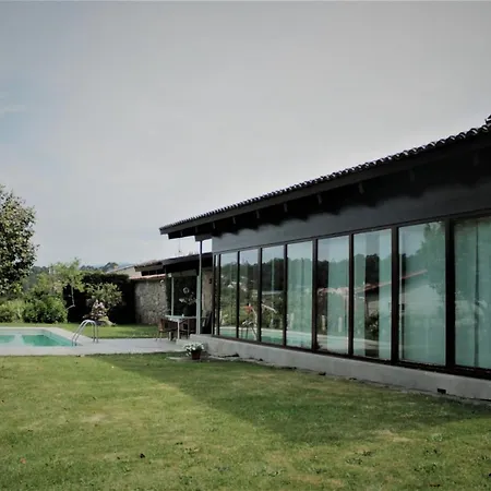 Casa Da Pedra *